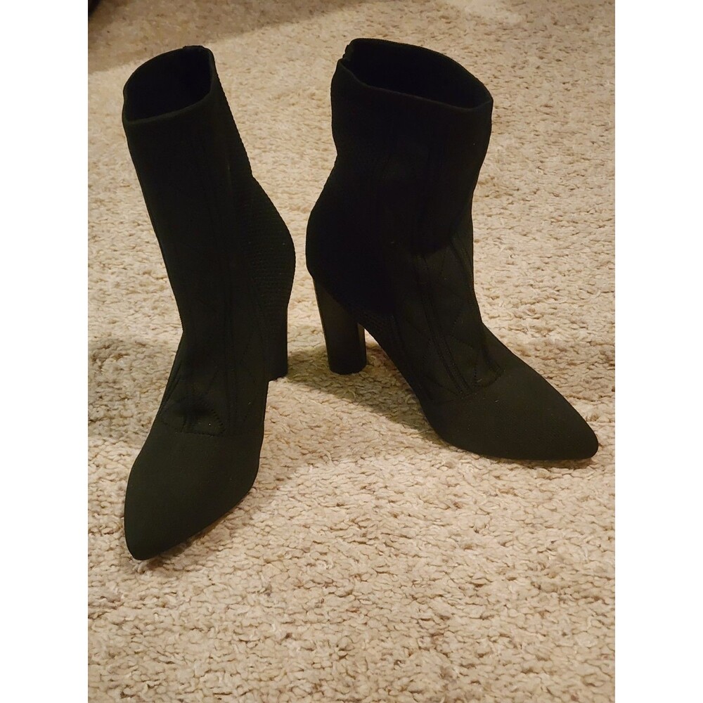 Catherine Catherine Malandrino Black Sock Boots Pointed Toe Block Heel Size 9